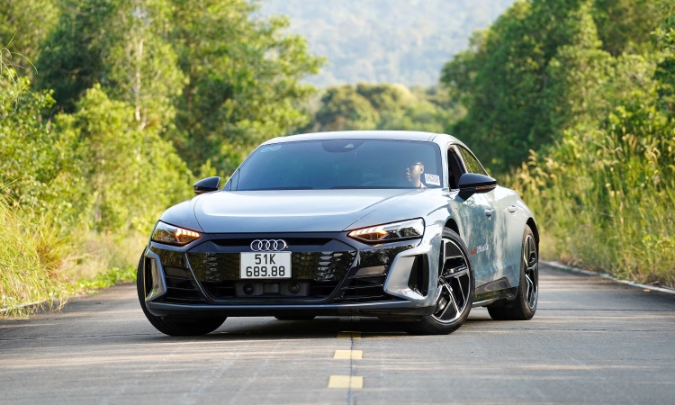 Audi e-tron GT